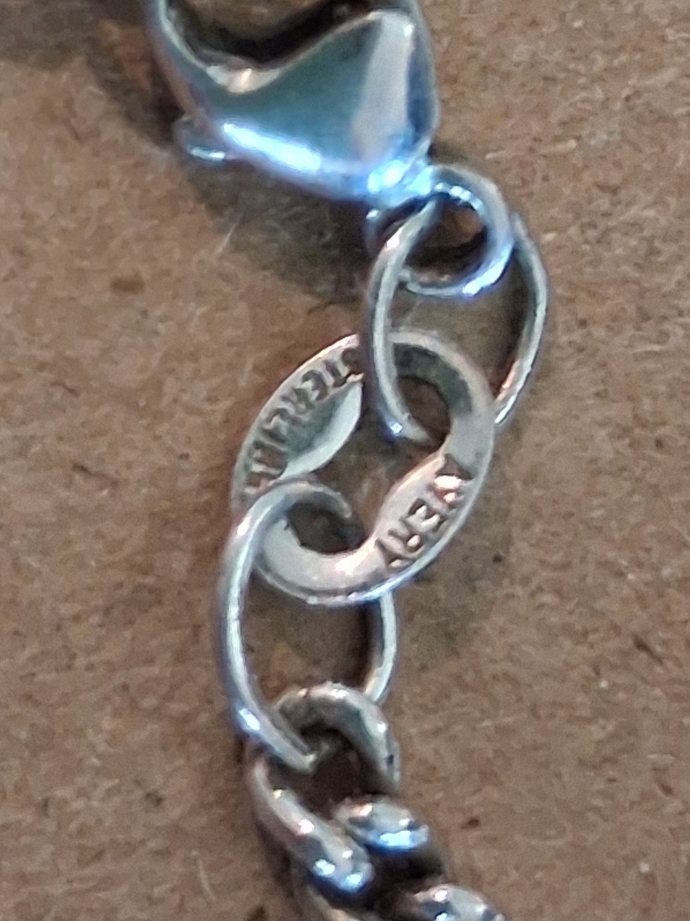 James Avery 925 Silver Mom Baby Necklace Pendant Necklace 24" Chain - Picture 6 of 10